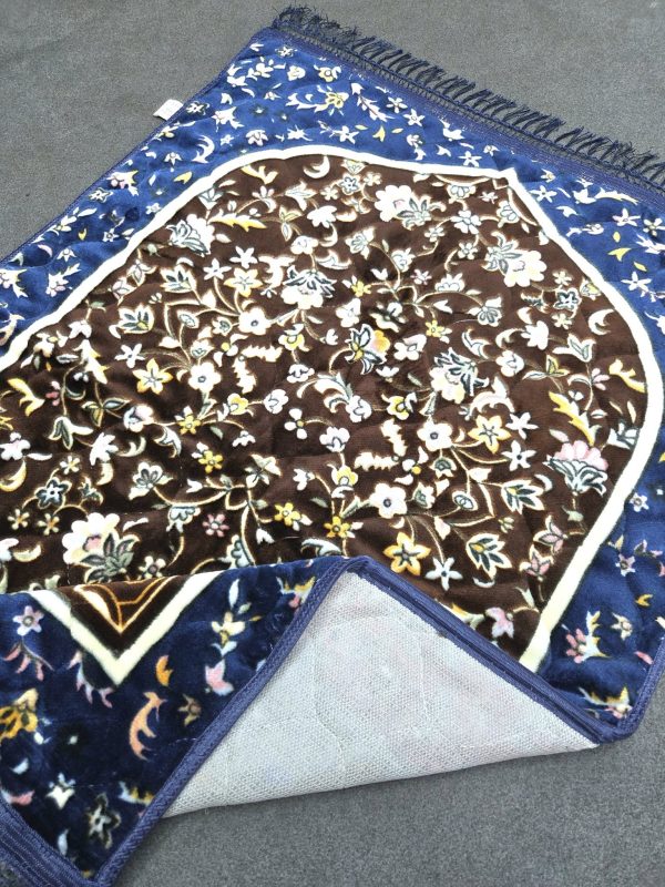 High Quality China Soft Prayer JayNamaz | Prayer Mat (Blanket  JayNamaj)| Mash Jaynamaz- extra soft different Colors-1 piece - Image 10