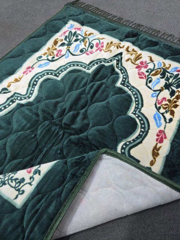 High Quality China Soft Prayer JayNamaz | Prayer Mat (Blanket  JayNamaj)| Mash Jaynamaz- extra soft different Colors-1 piece - Image 9